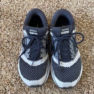 Brooks shoes